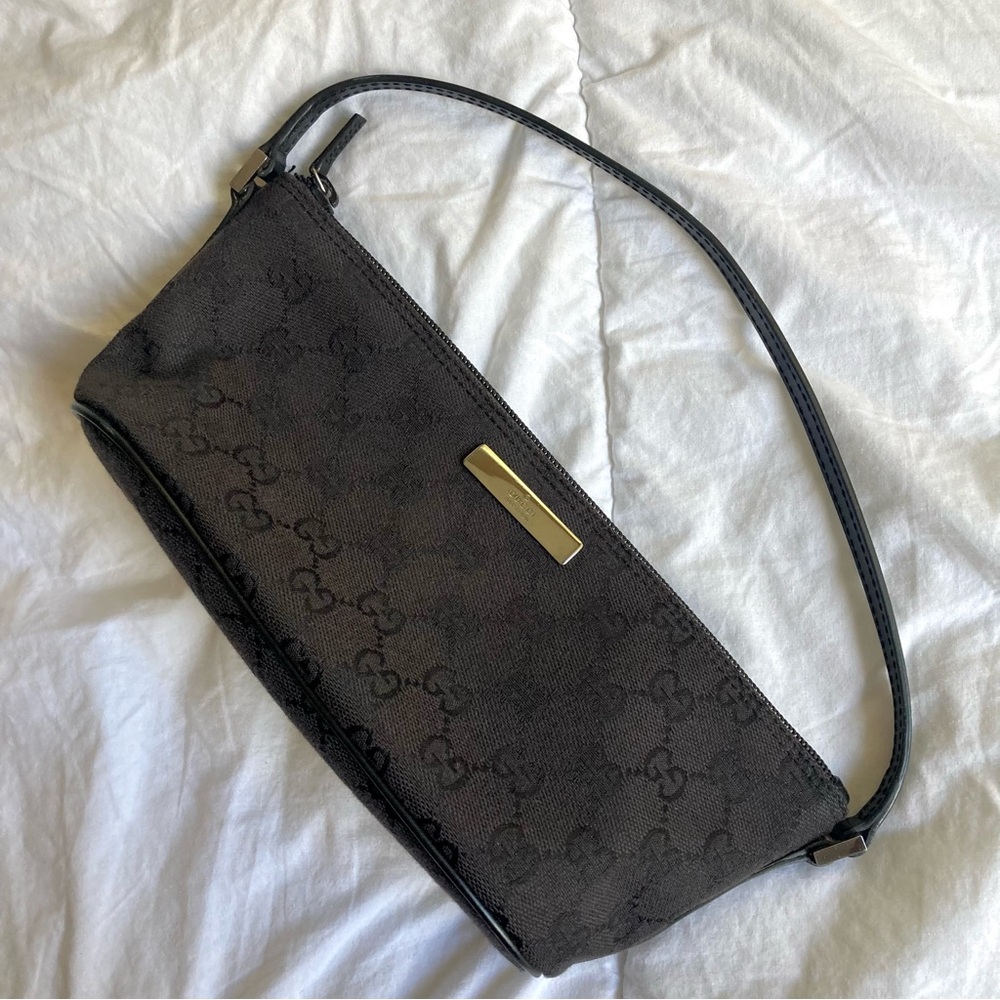 GUCCI Black Pouchette Monogram Mini Shoulder baguette handbag Y2K bag purse